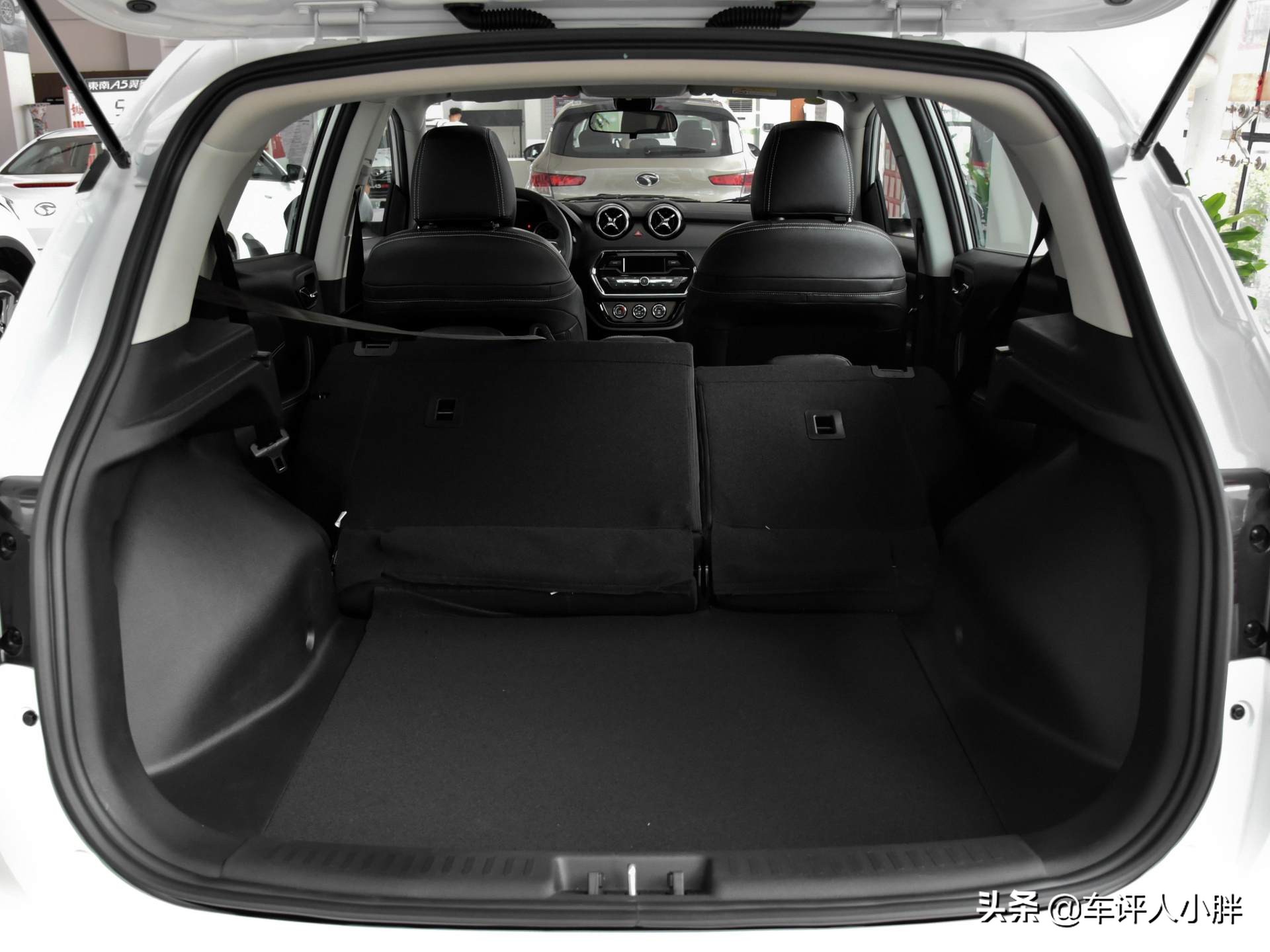 十万suv最佳选择东南dx3,2020年东南suvdx3优惠多少钱