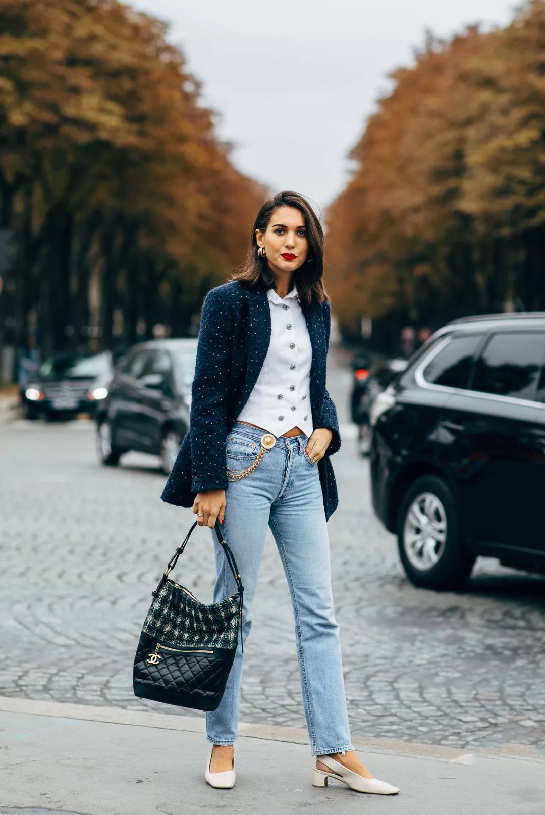 我太太太难了！项链戴在脖子上还做错了？