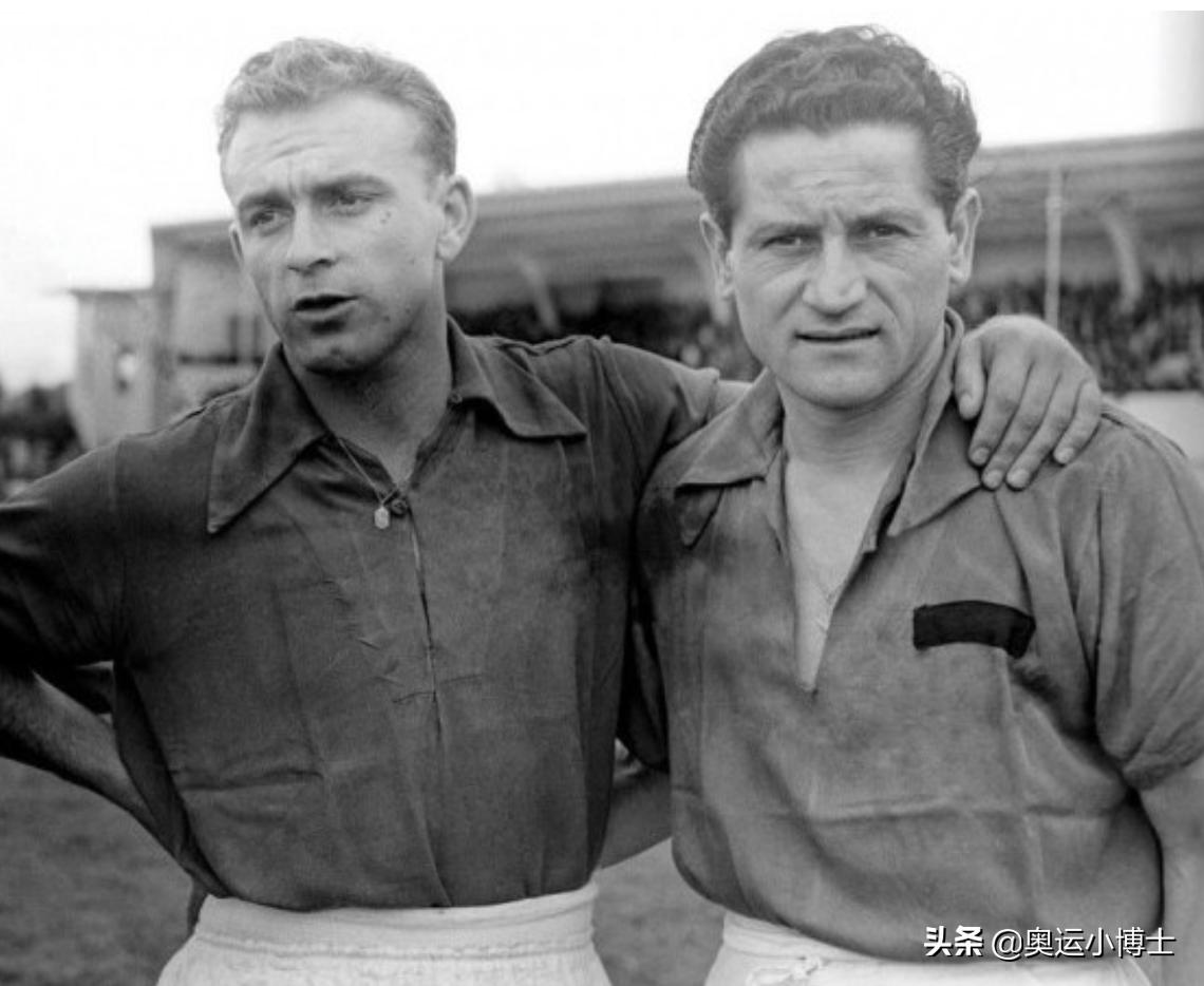 2002年金球奖得主罗纳尔多,足坛历史最伟大球星迪斯蒂法诺