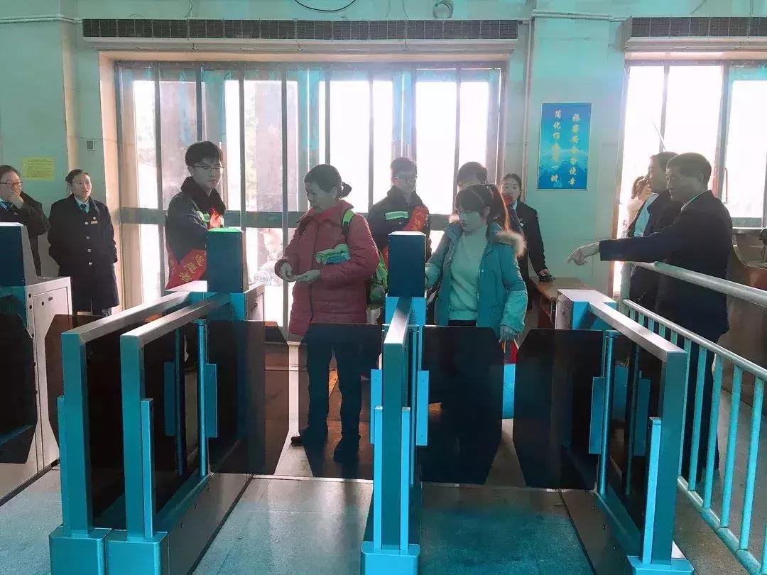 韶关东站有便捷换乘通道吗,韶关东火车站可以提前几小时进站