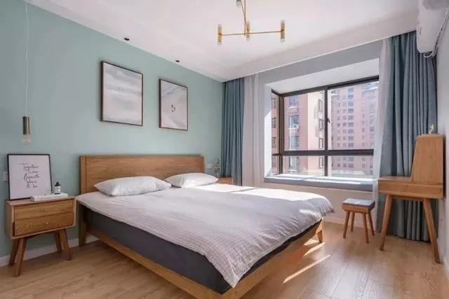 背景墙太长了沙发墙太短怎么整,沙发墙面做了延长60公分设计