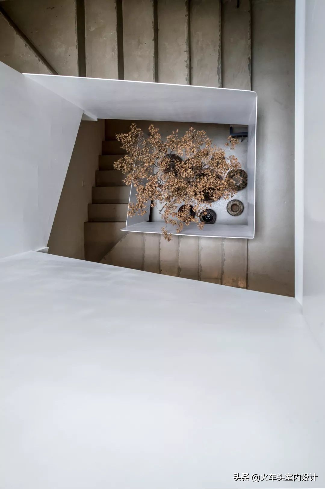 返璞归真的侘寂美学,500平极简风别墅