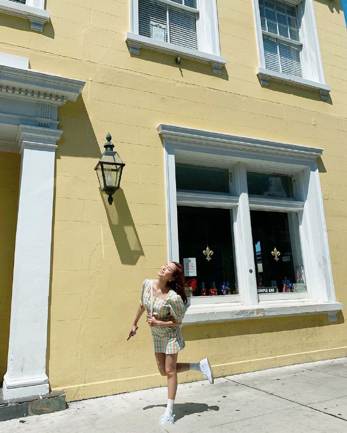 郑秀妍荷包蛋裙,郑秀妍荷包蛋