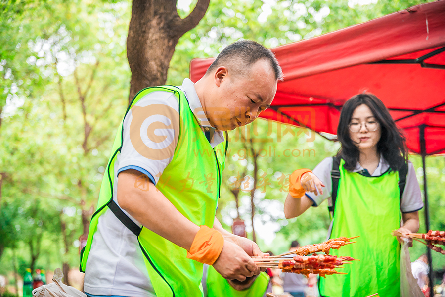 致HR：果粒网和“久雅科技”一起来告诉你们，怎么团建才是成功的