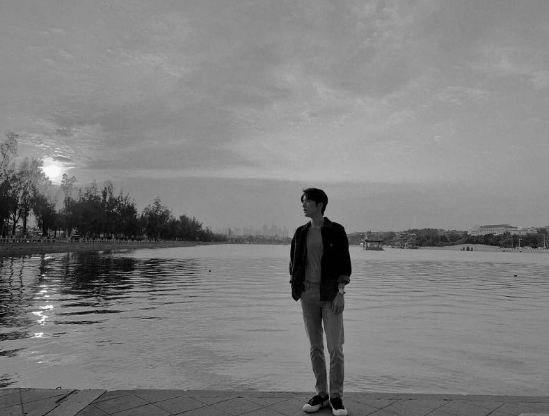 吴倩张新成冰天雪地,张新成吴倩甜到齁