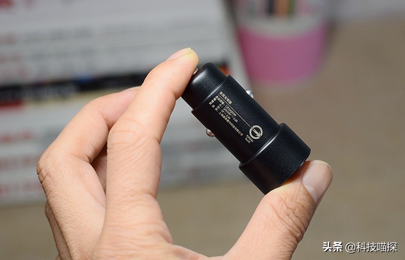 xt5流媒体后视镜怎么看行车记录仪,什么是流媒体后视镜行车记录仪