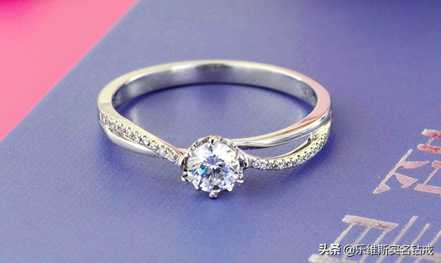 pt999铂金戒指回收价格,pt900铂金戒指一克最新价格多少