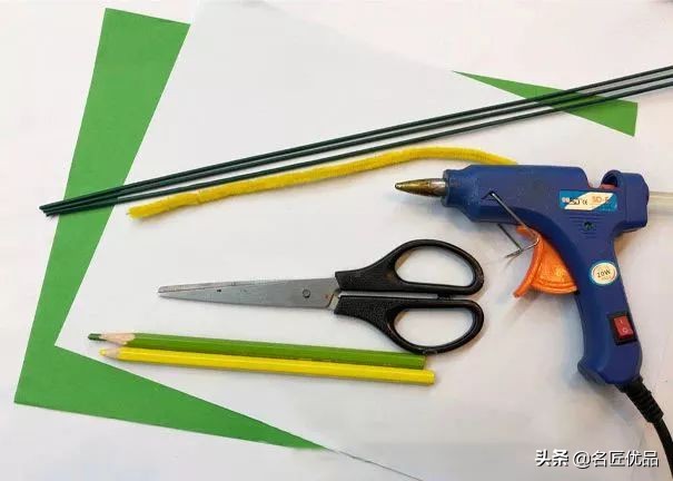 教师节创意手工:一张纸,还能编出花来?没想到一张纸也能美美哒