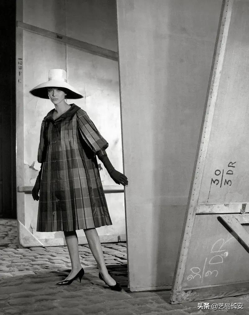 最具风情的复古美人,镜头下的少女仙气十足太美了