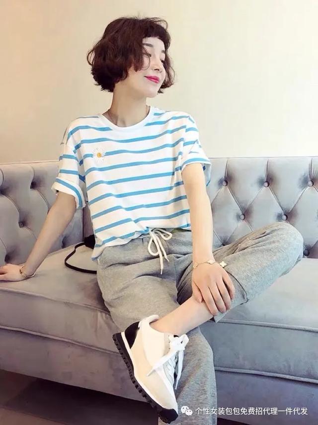 服装代理加盟无需囤货一件代发,代理女装货源批发一件代发