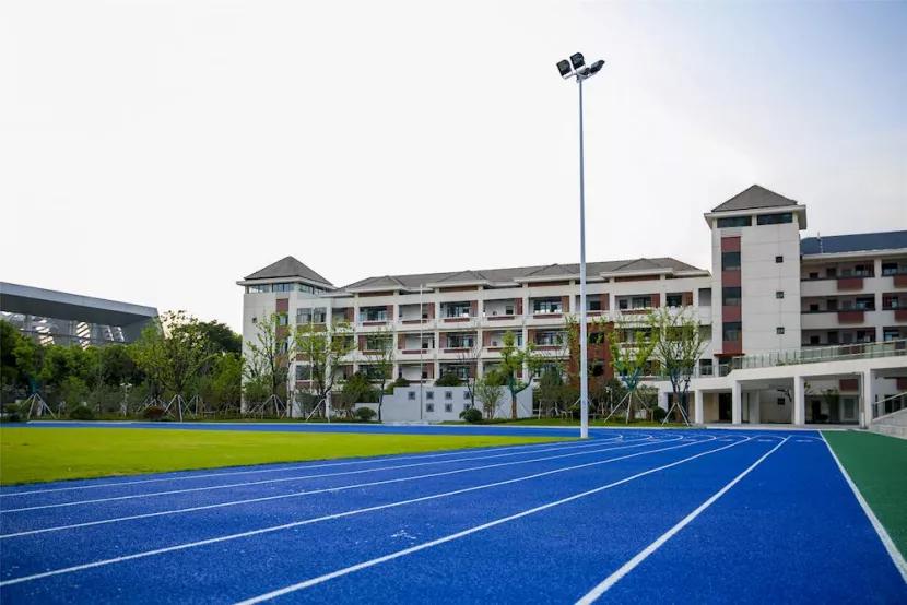 高新区公办好点的初中有哪些,高新区排名前十的初中学校