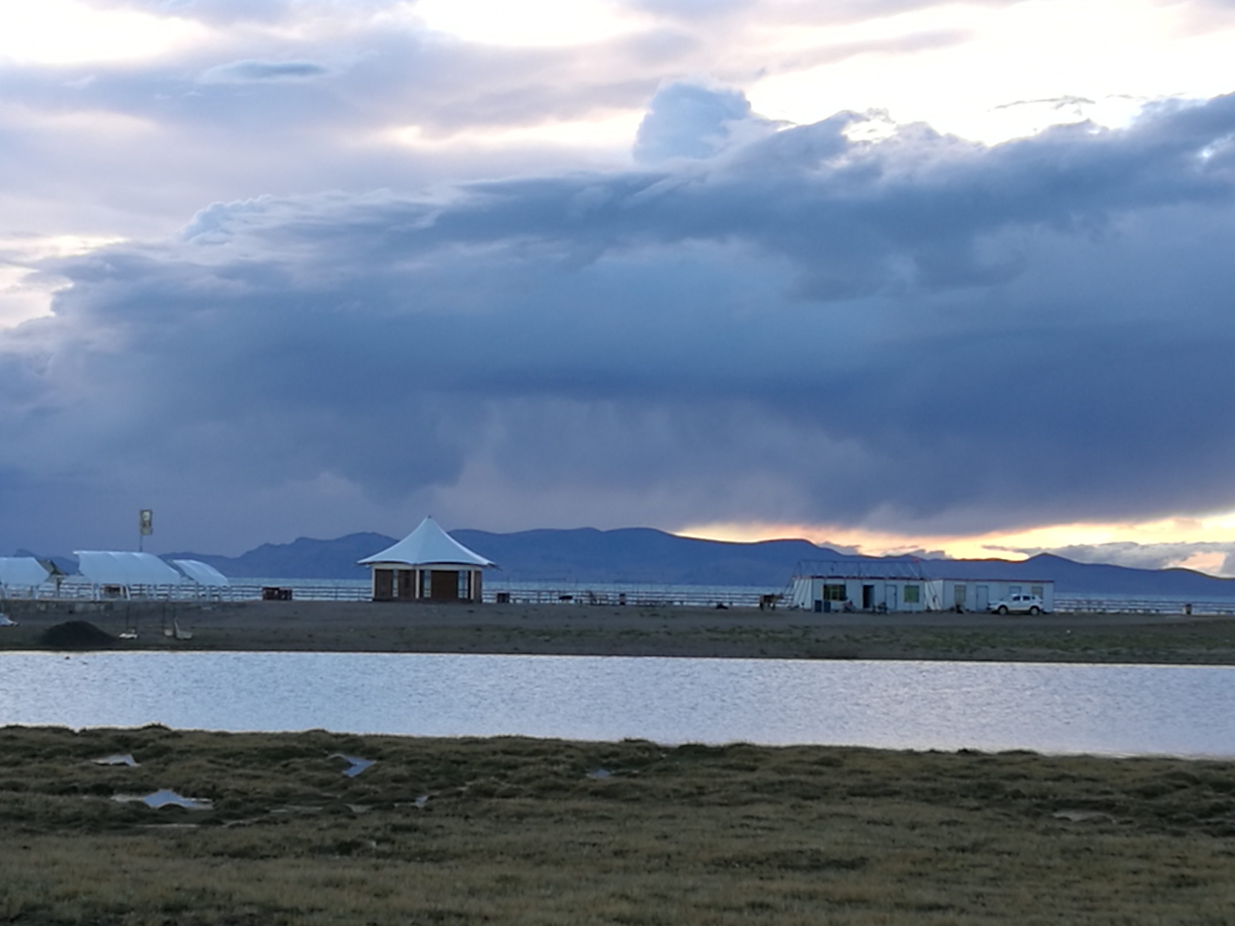 *藏西**大环线第35天：导航输入错误，走了个不收门票不一样的纳木措