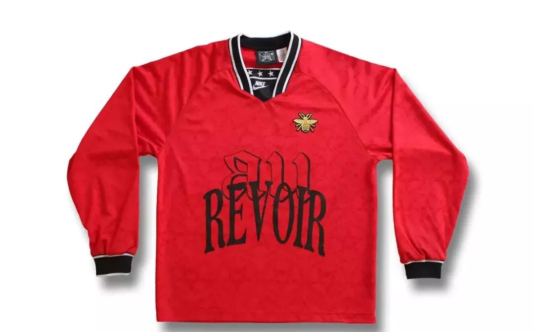 从未转会的足球,足球正在淡出人们的视野