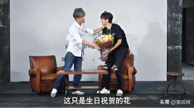 王源王俊凯杨紫肖战,微博之夜肖战杨紫王源