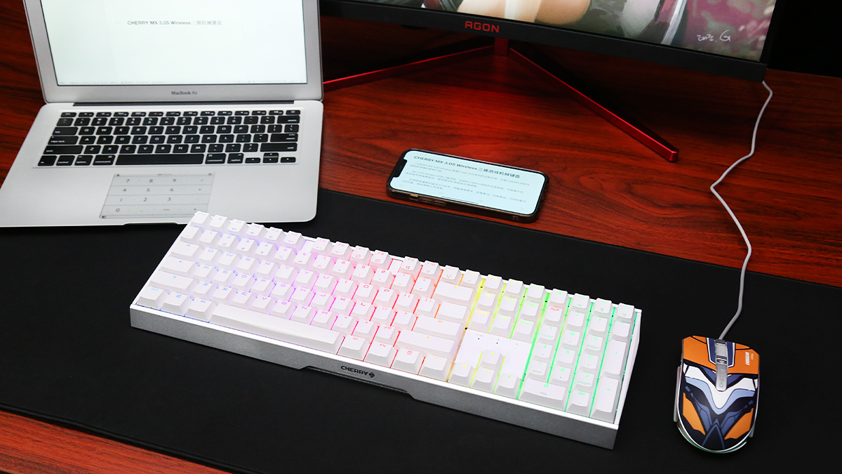 CHERRYMX3.0S三模无线游戏机械键盘评测：好饭不怕晚