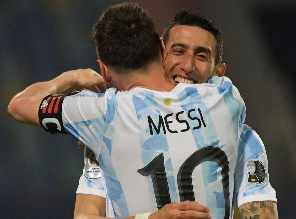 梅西拒绝阿根廷总统接见,梅西公开拒绝领奖新闻