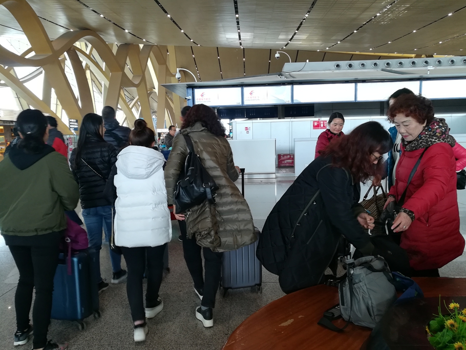 尼泊尔加德满都三日游费用,尼泊尔陆路到拉萨自由行攻略