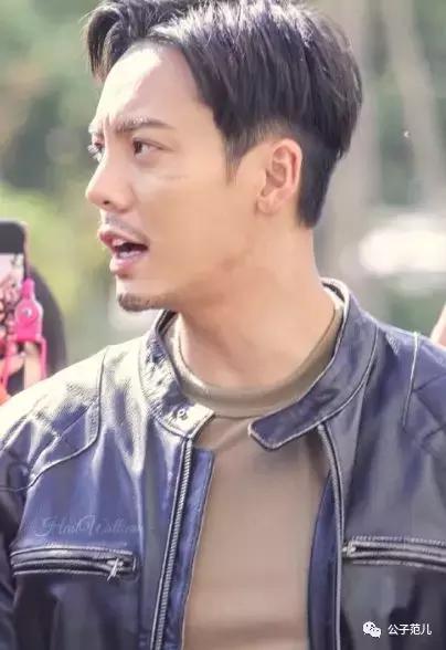 皮夹克机车风,肌肉男机车皮夹克