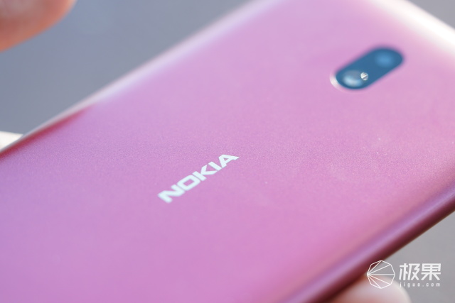 诺基亚c1plus和c3哪个好,诺基亚c1plus处理器