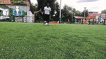 五人制足球超实用技巧,足球过人实用技巧1对多