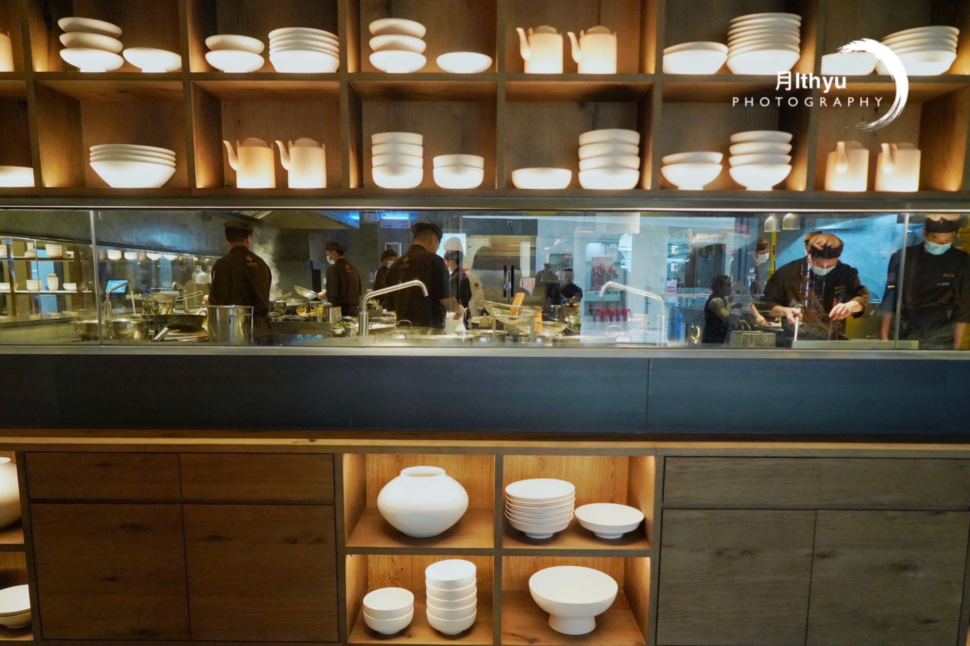 告别中庸，这家鲜湘碰撞菜，带来非凡的味蕾之旅