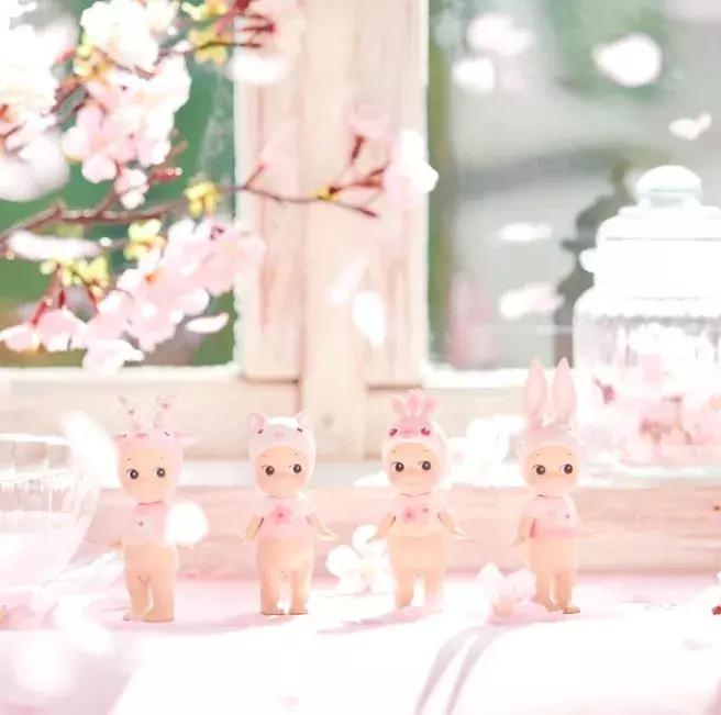 没有一个女孩，逃得过「樱花限定」四个字