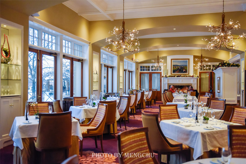 红酒已经out了,去加拿大品尝冰酒吧!皮勒酒庄的梦幻品酒之旅