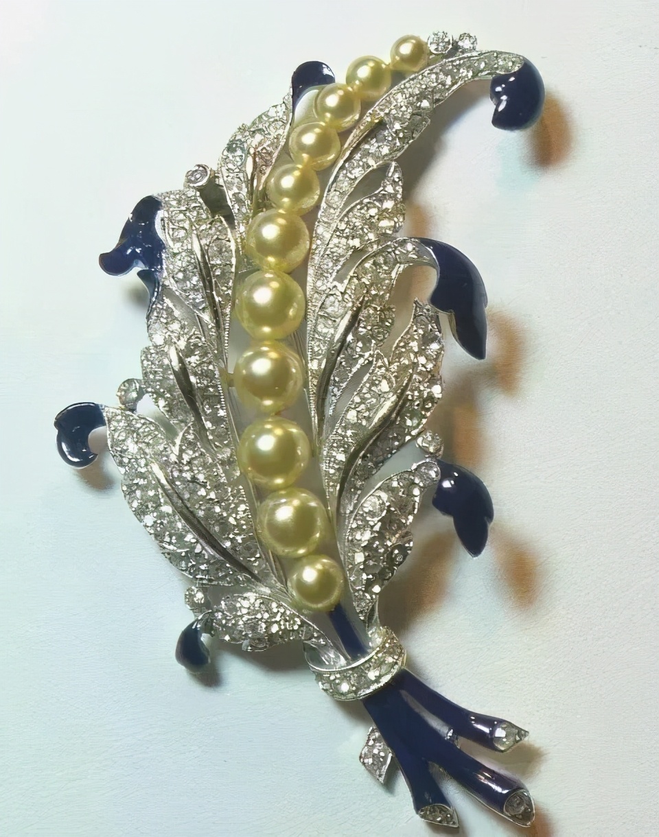 lv老板的旗下奢侈品,lv创始人豪宅