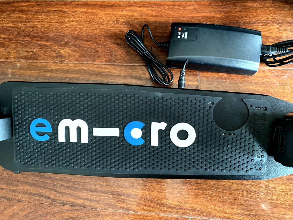 瑞士迈古电动滑板车,瑞士迈古米成人滑板车