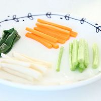 鸡蛋菠菜鳕鱼肠九个月宝宝辅食,宝宝辅食鱼肠蛋卷