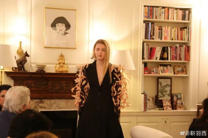 羽西年轻时的照片,十年前羽西