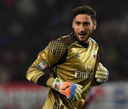 谁是足坛第1人,谁是未来足坛第一人