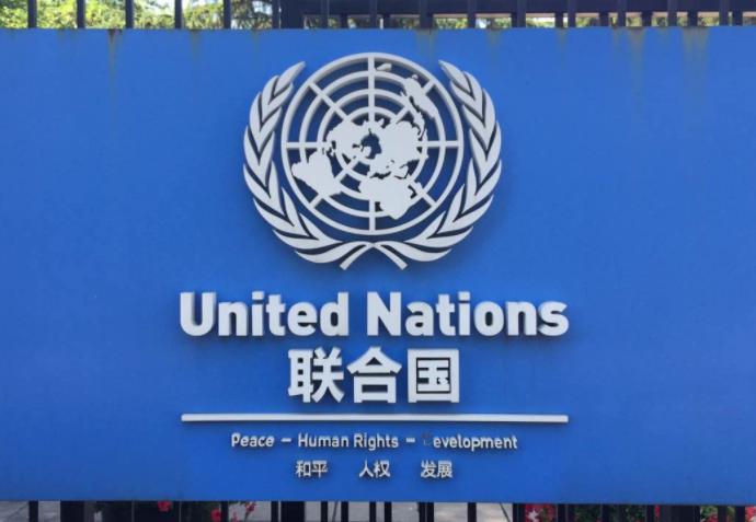 印尼杀了50万华人的原因,印尼杀了50万华人纪录片