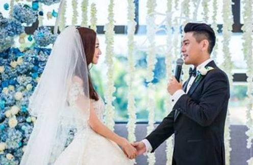 新郎跟岳父交接致辞新郎怎么说,新娘新郎共同入场之后新郎致辞