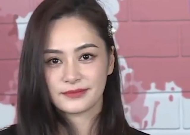 钟欣潼绝美笑容,钟欣潼又离婚了吗