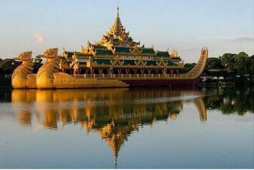 中国小伙去缅甸旅游:买一条特产皮带,回去看过标签后尴尬了