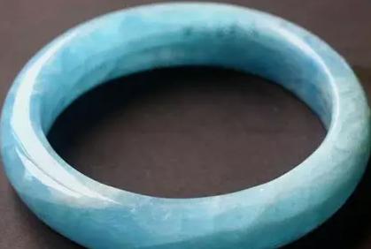 看看自己的生肖是什么命,看看自己的出生年月日好不好