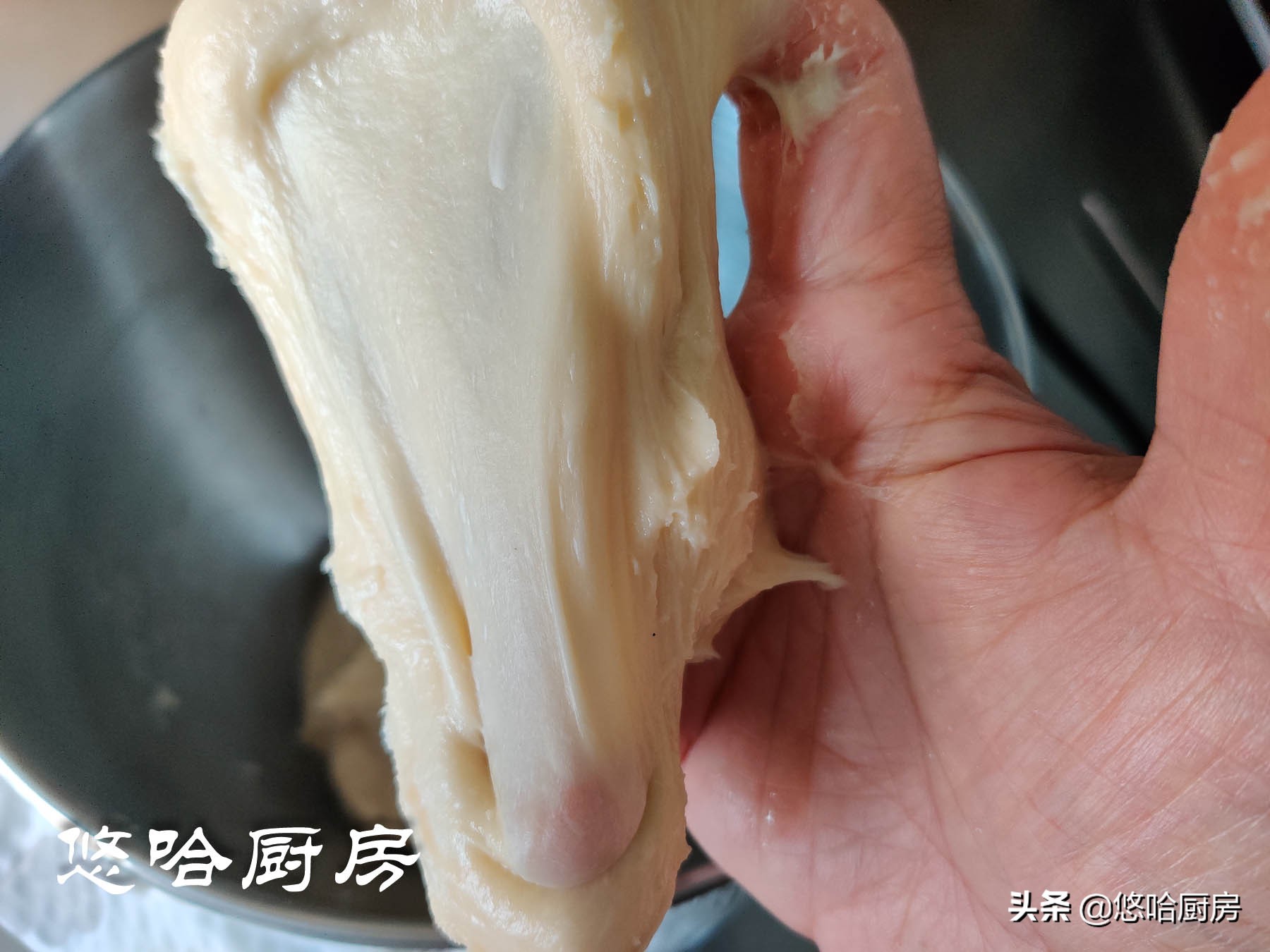 这款手工厚切吐司口感湿润绵密,爆发力强的吐司