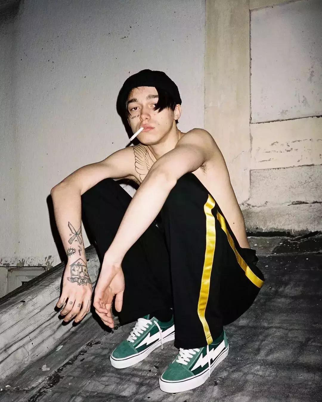 00后月入1w都是做什么工作的,90后都在做什么工作月入多少钱