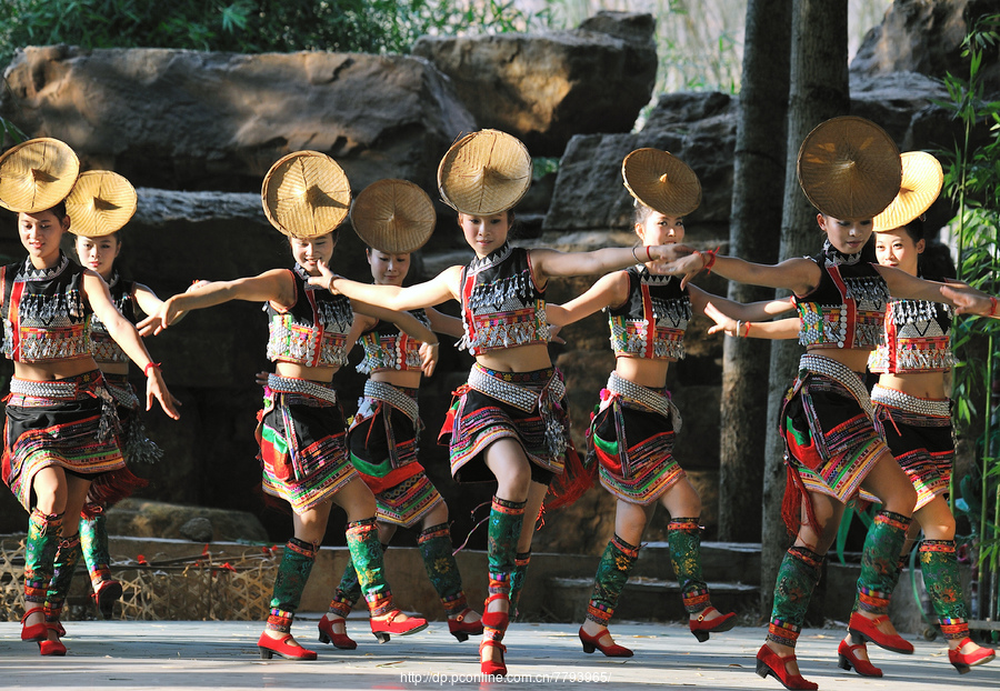 舌尖上的56个民族,舌尖上的100种美食