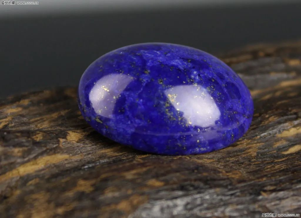 你知道玉是什么吗,你戴的是什么玉