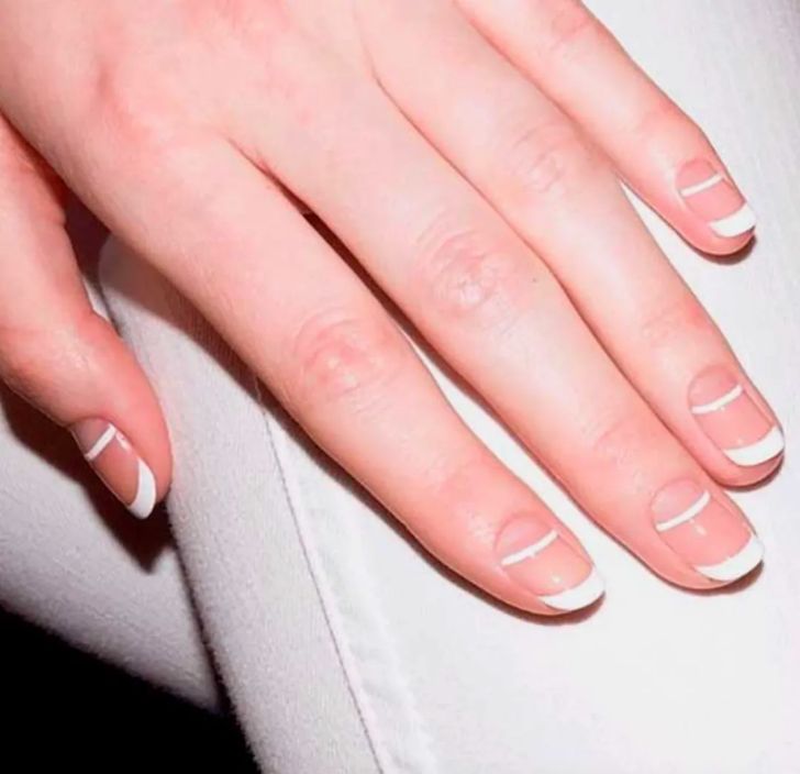 法式美甲怎么做好看,经典法式美甲的做法
