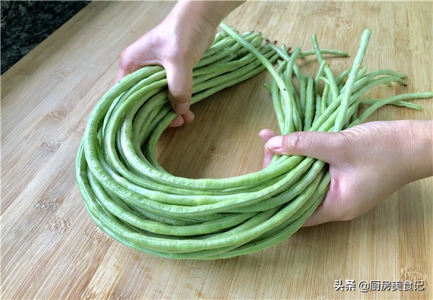 四川泡菜酸豆角最正宗的做法比例,正宗四川泡菜酸豆角制作教程