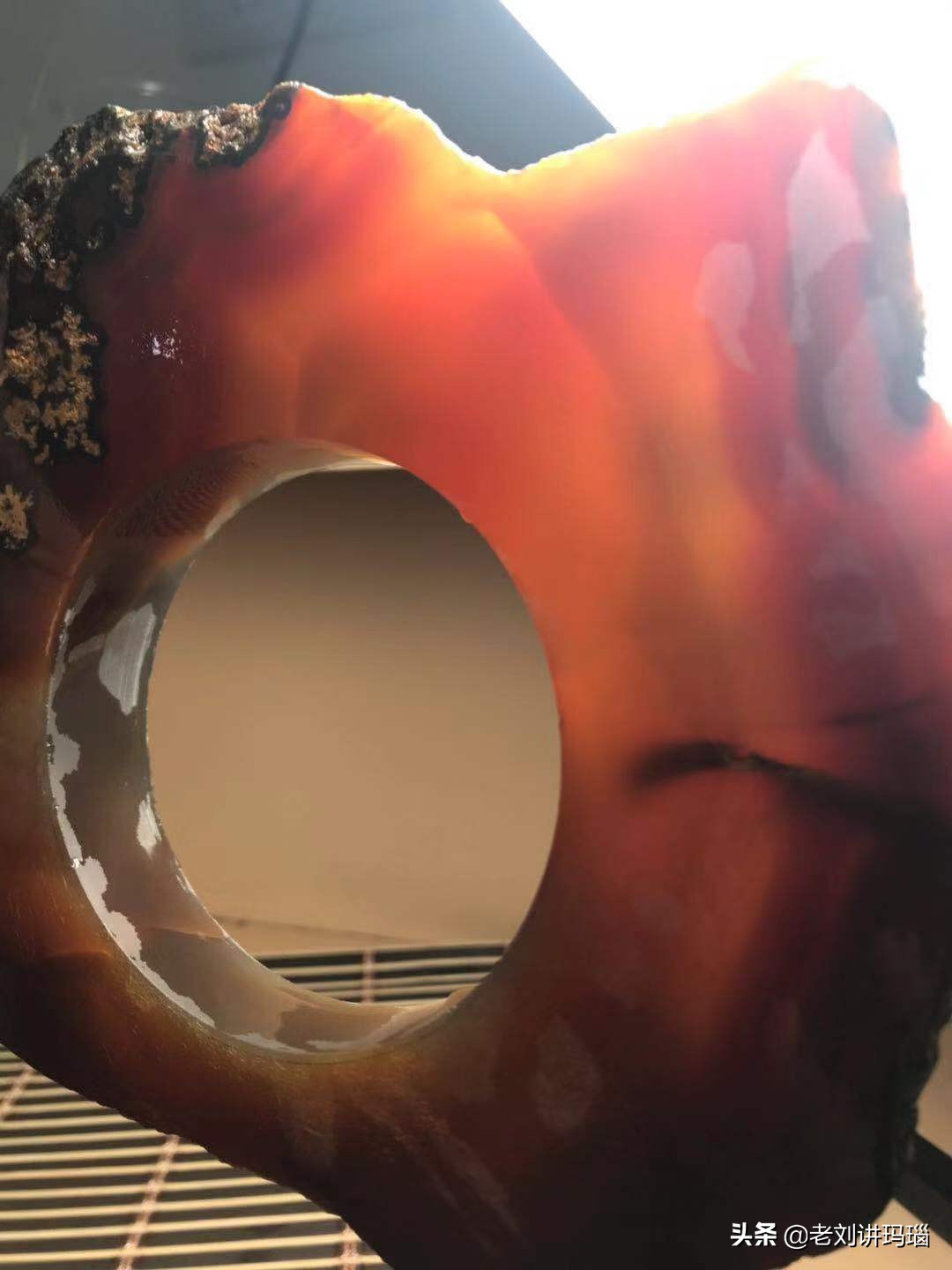 网上买的纯天然玛瑙是真的吗,纯天然原色玛瑙有紫色吗