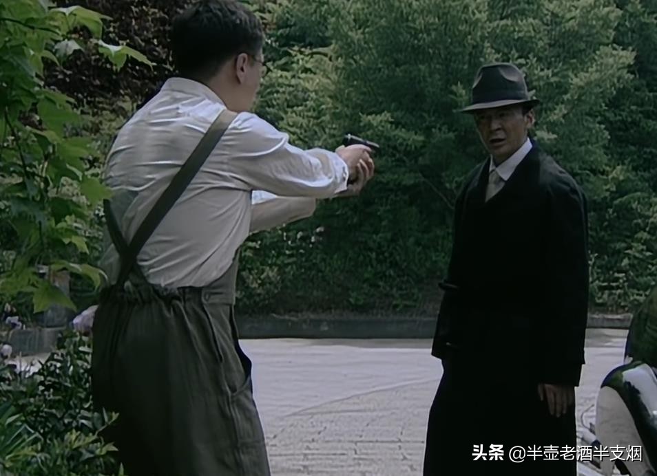 刺杀伪上海市长：军统特工和武僧三次失手，厨师三斧子解决了问题