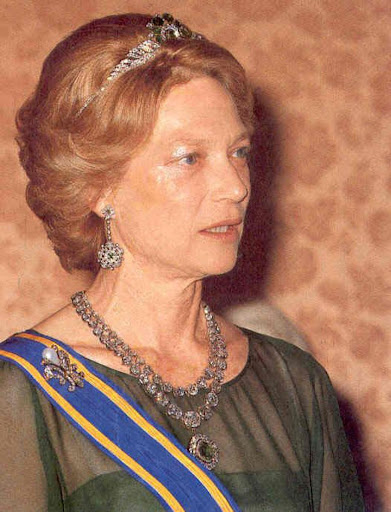 英国王室珍珠胸针,王室珍珠胸针