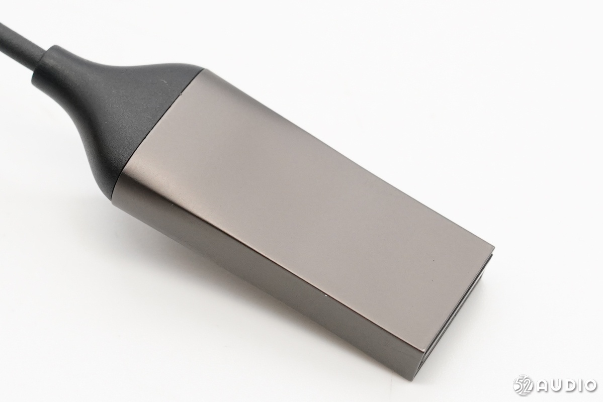 绿联车载蓝牙接收器怎么连接,绿联蓝牙音频接收器拆解