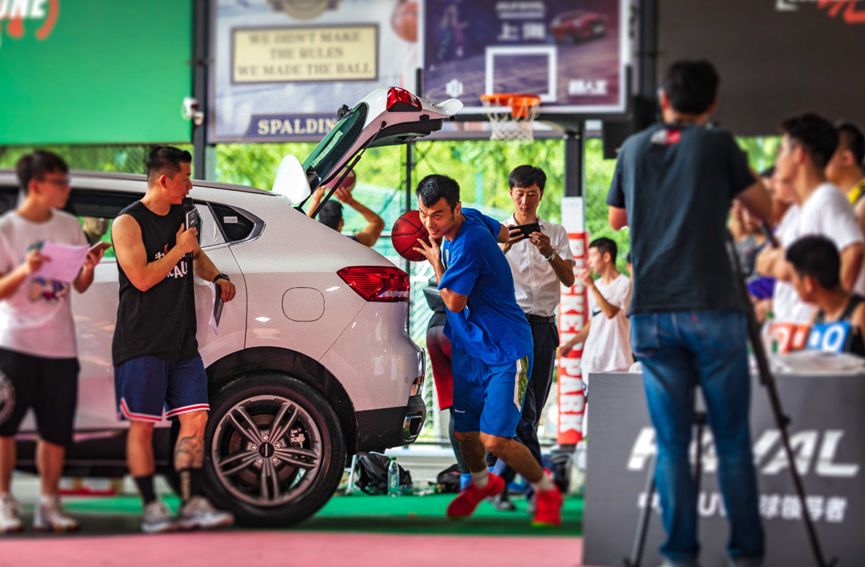 燃放激情哈弗F5虎扑路人王篮球挑战赛魔都开战