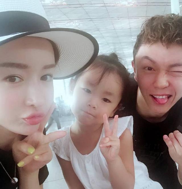 童星谢苗李连杰,李连杰谢苗荧幕父子形象