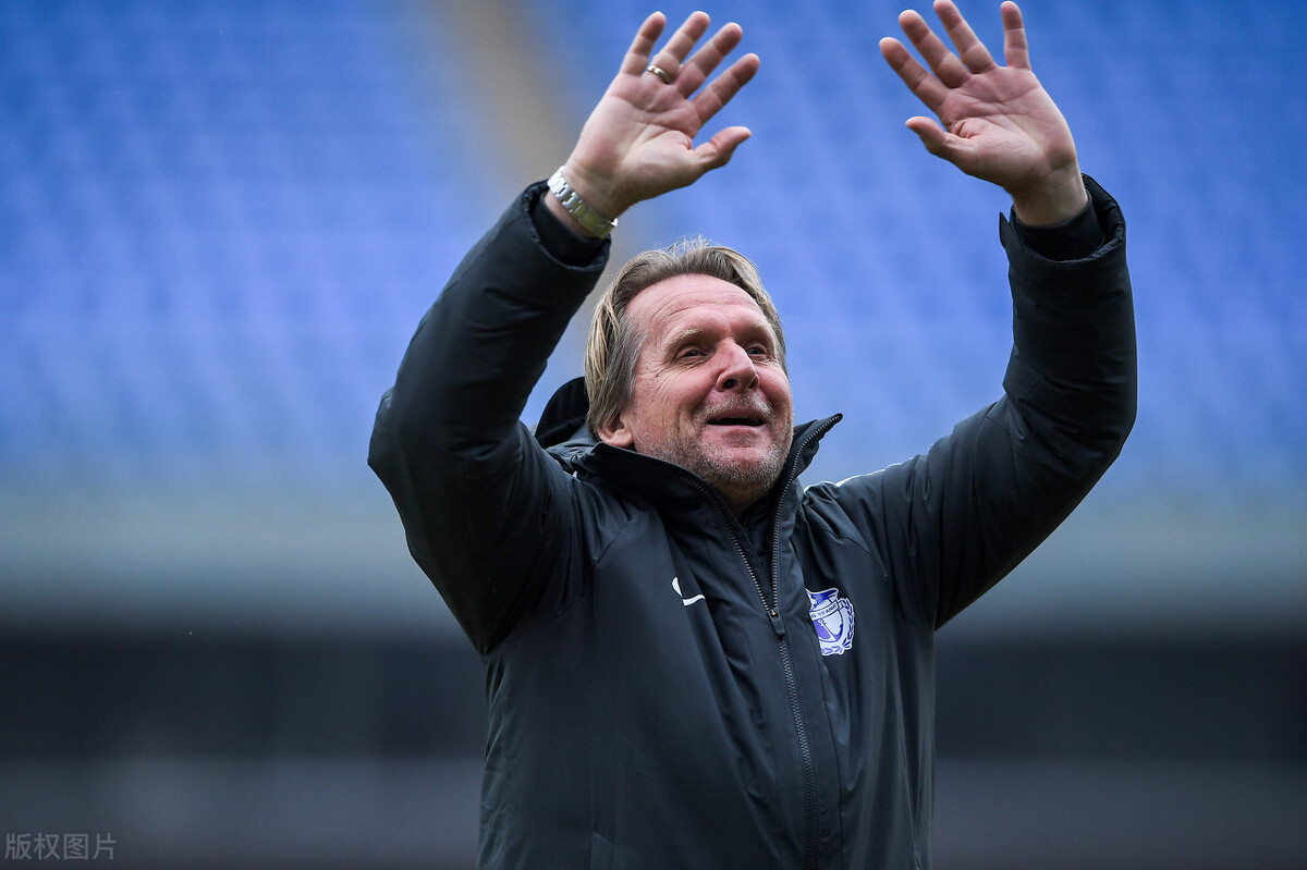 大连一方主教练舒斯特尔简历,大连一方的舒斯特尔